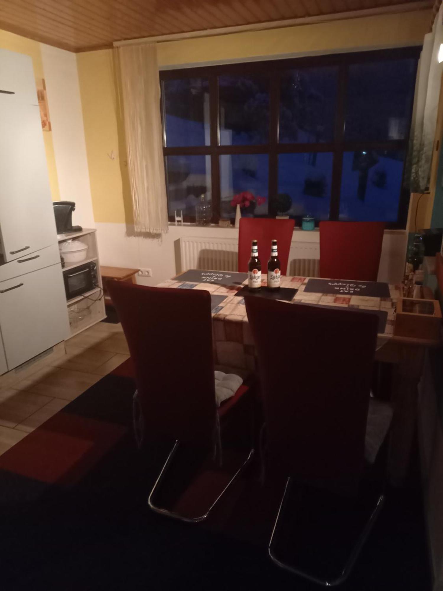 Monteur- Und Ferienwohnung Waldrauschen Fehrenbach Eksteriør billede